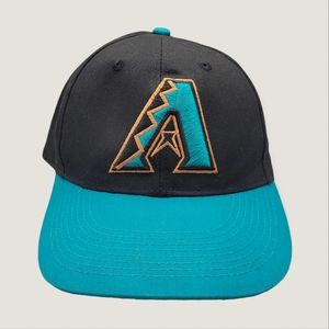 Vintage MLB ARIZONA DIAMONDBACKS  CAP COOPERSTOWN RAISED COTTON TWILL HAT